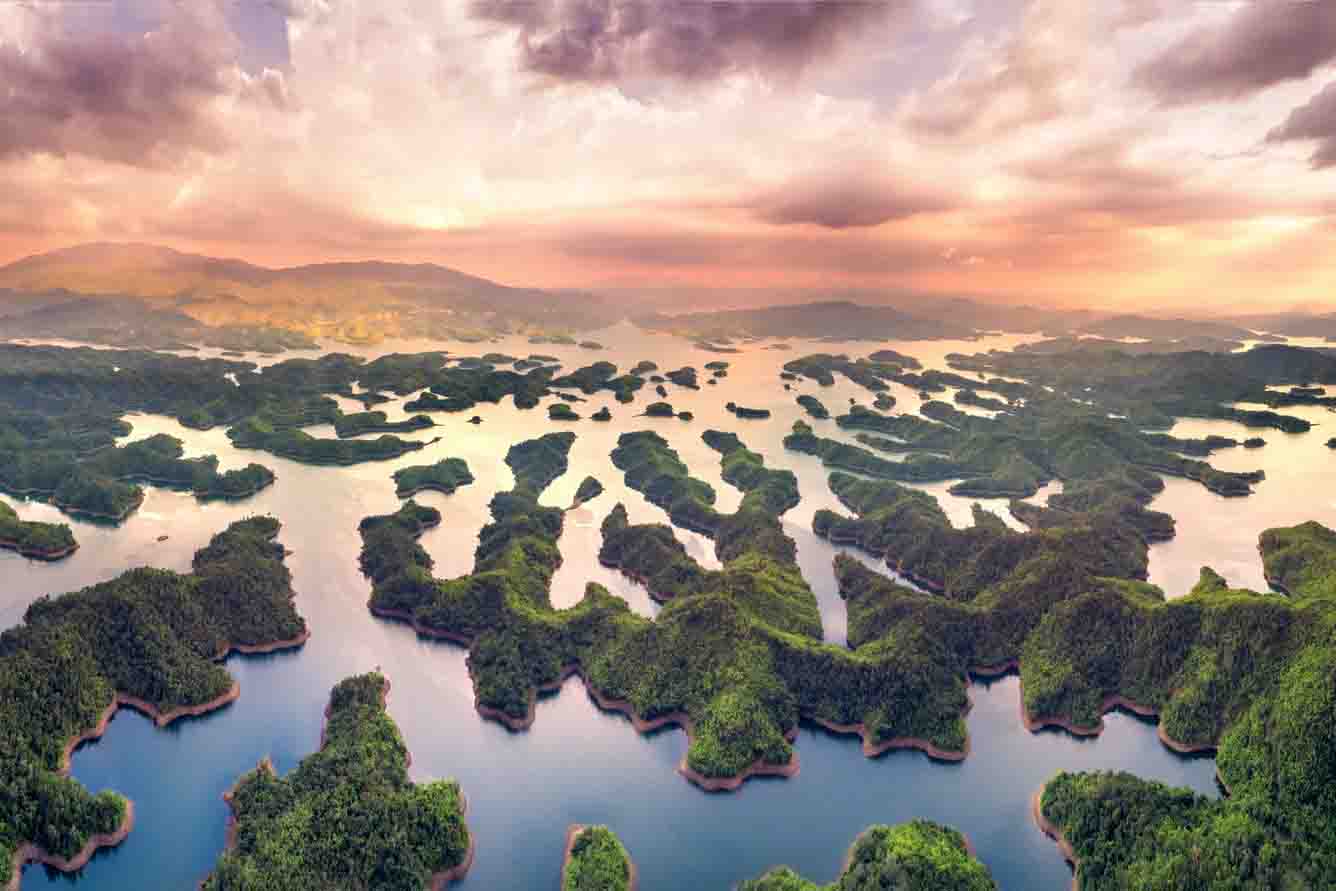 Hồ Tà Đùng và những điều bạn chưa biết
