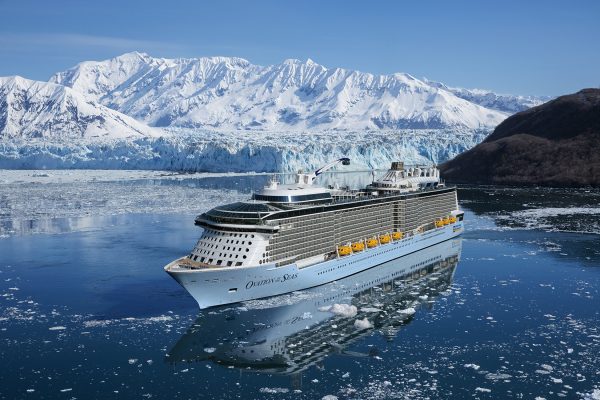 Radiance of the Seas at Hubbard Glacier - Alaska
Radiance of the Seas - Royal Caribbean International